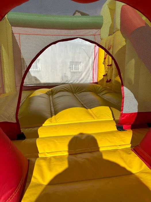 Vendo Insuflável Macaco