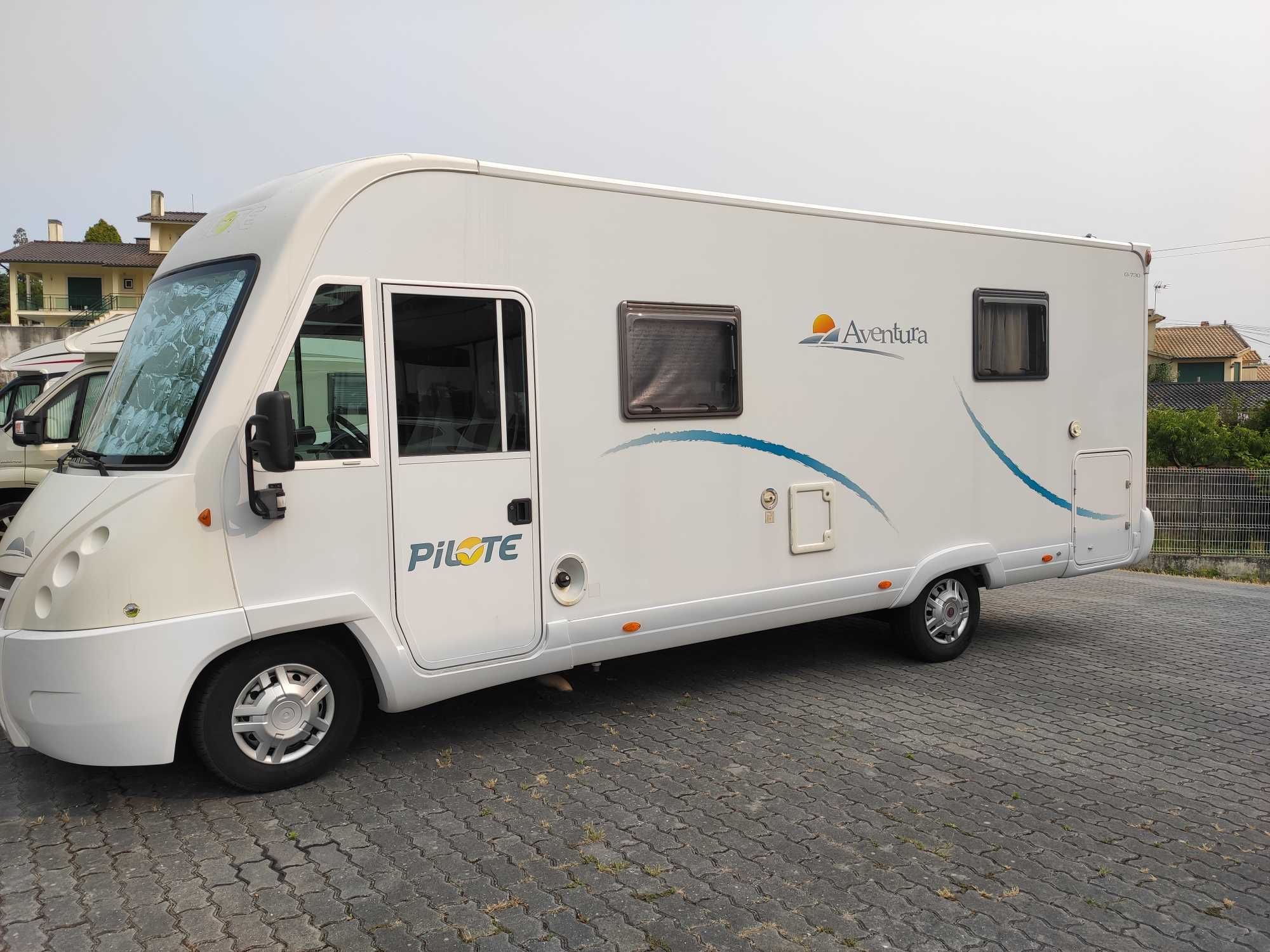 Pilote Aventura G730 Cama Central