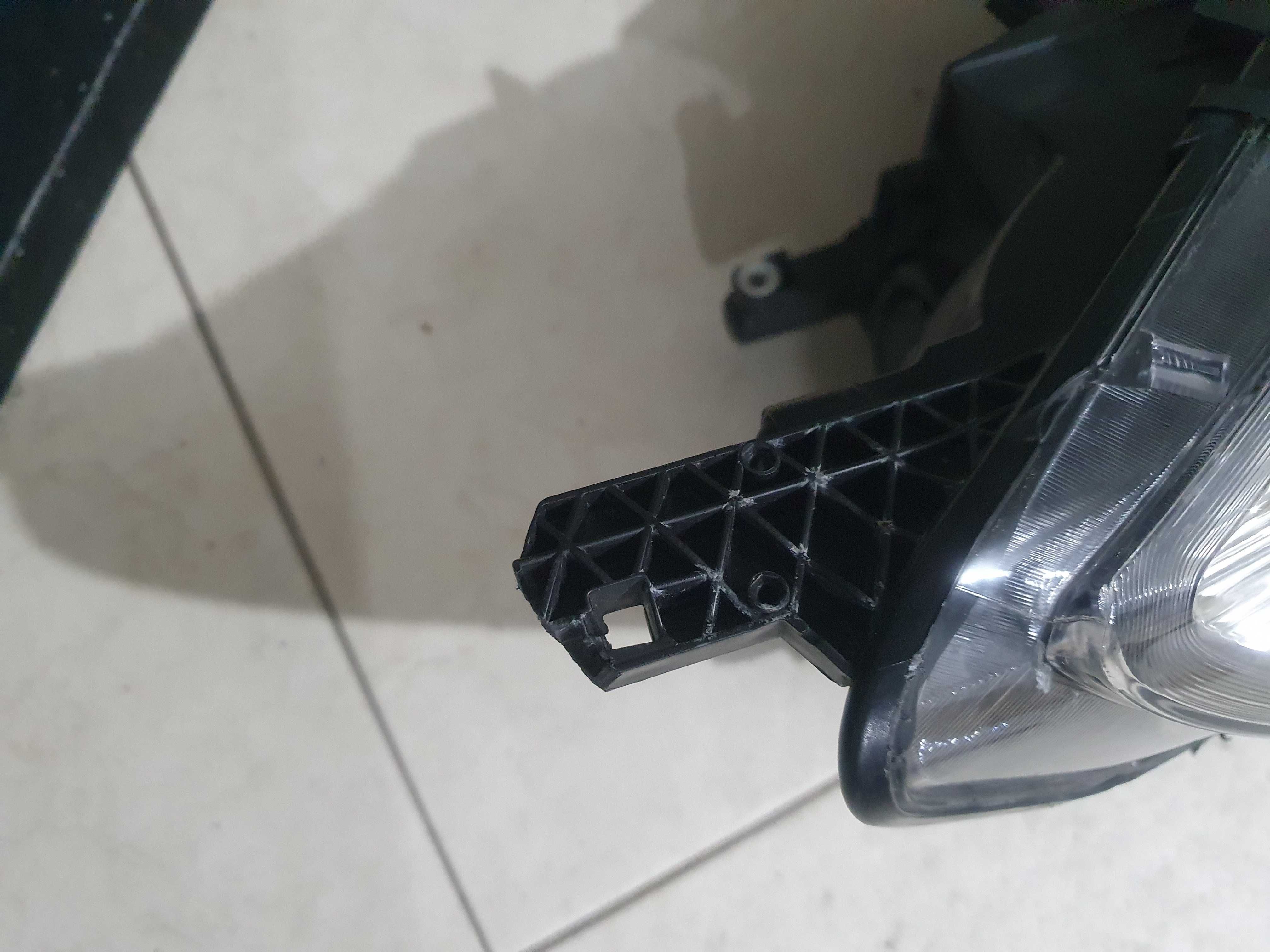 OPEL ASTRA GTC J lampa prawa