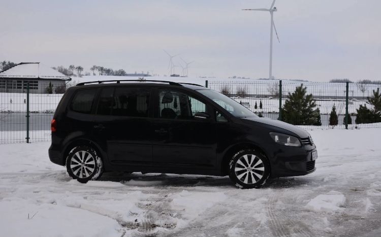 Volkswagen Touran 1.6 TDI 2010 pik