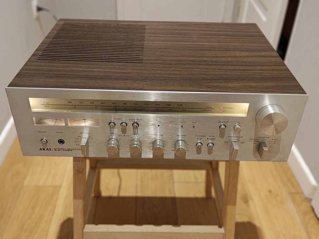 Akai AA-1050 fantastyczny wzmacniacz amplituner | TOTL serii