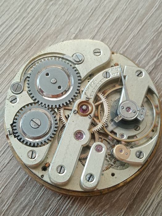 Mechanizm do zegarka kieszonkowego