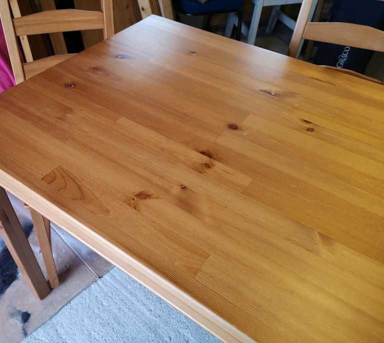 Stół Ikea z 3 krzesłami
