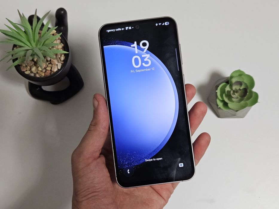 Samsung Galaxy S23 FE SM-S711U 128GB Black | Гарантія 14 днів