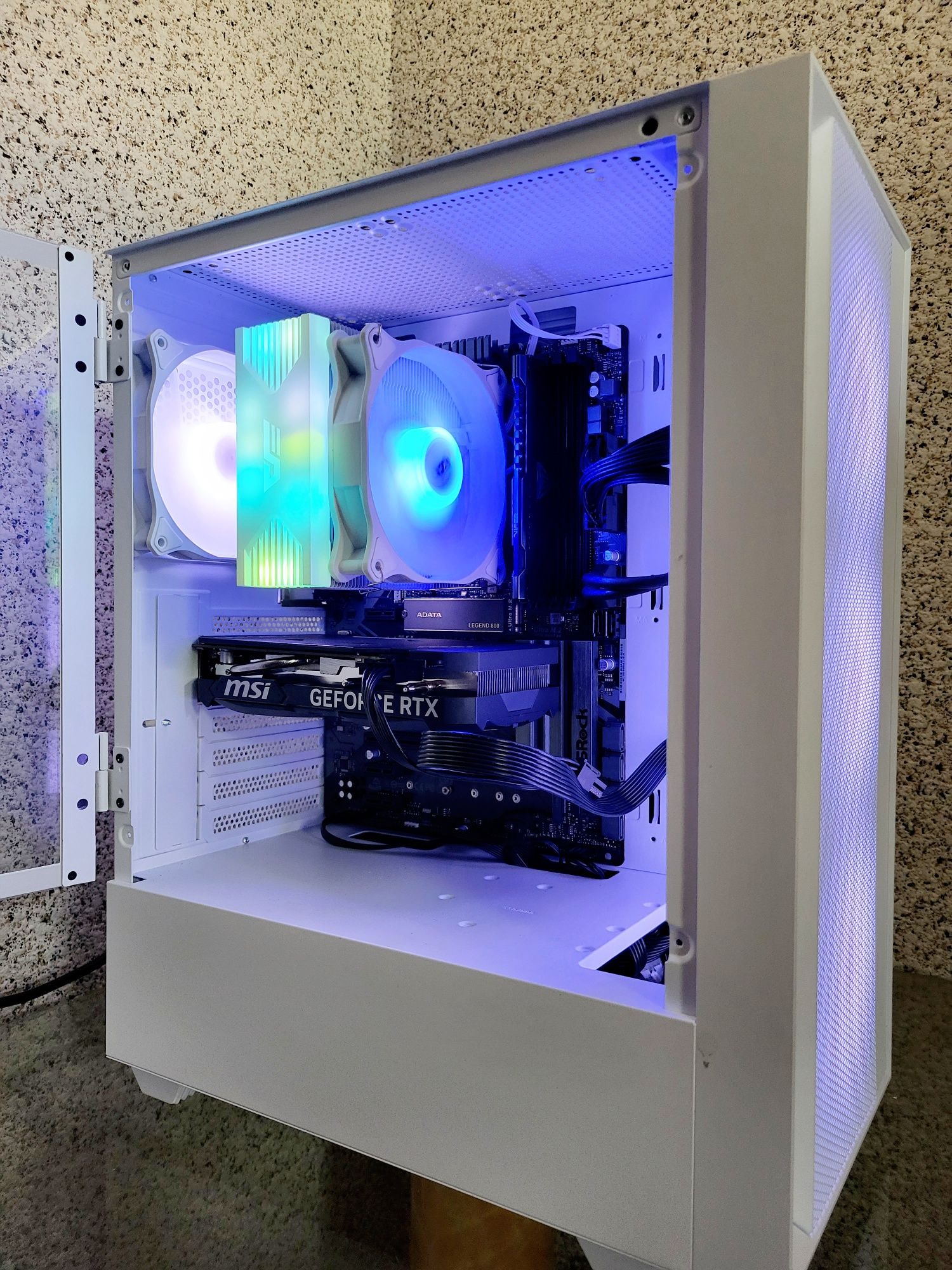 NOWY Komputer RTX 5060/RYZEN 5600/16GB/1TB M.2/ GWARANCJA!