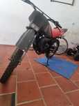 Mota Yamaha dt lc