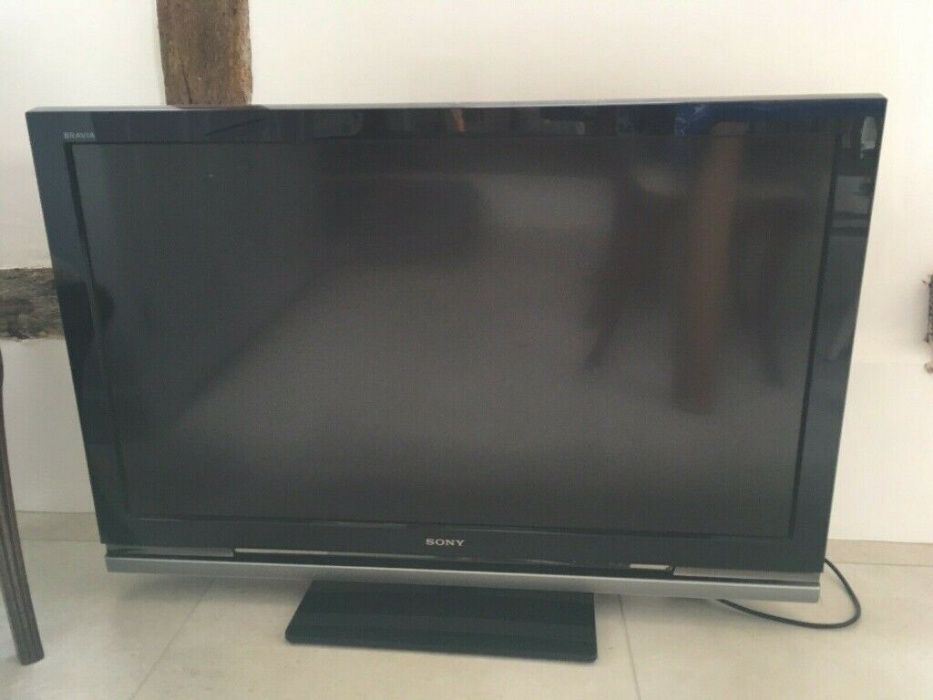 Телевизор SONY 40W4000