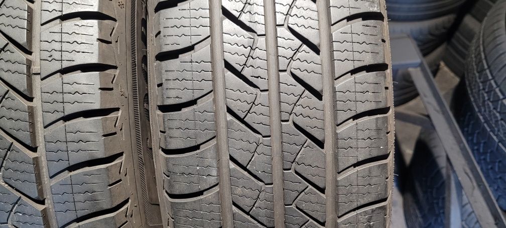 195/70r15C 104/102S Goodyear Vector 4Seasons Cargo ładne.