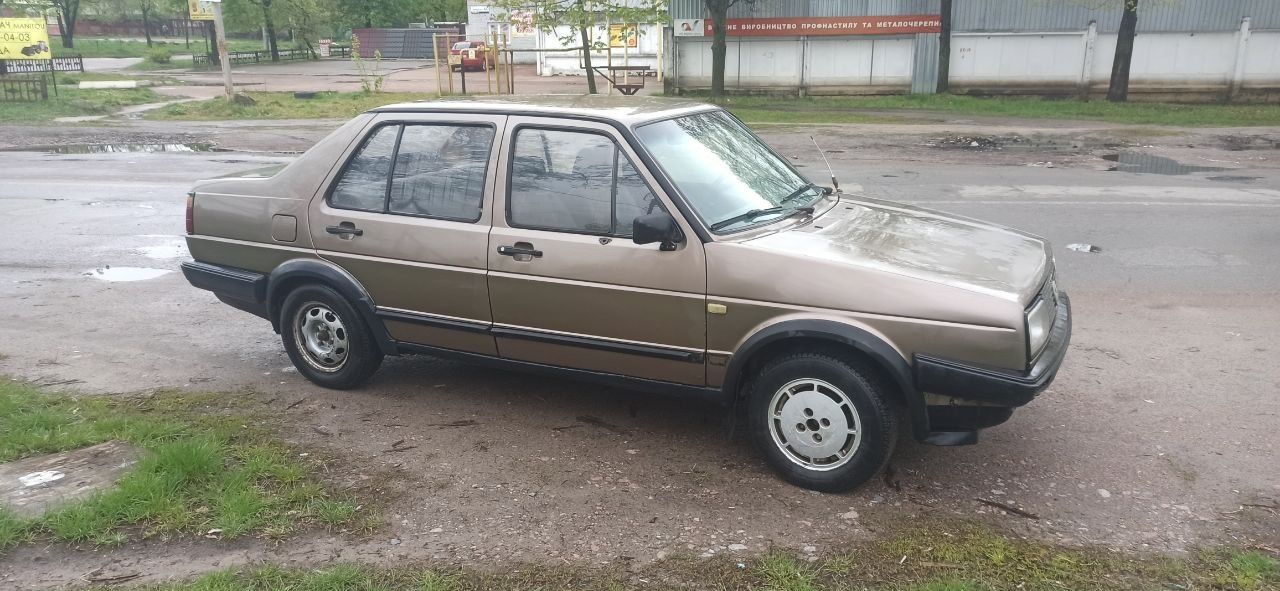 Volkswagen Jetta 2 1.6