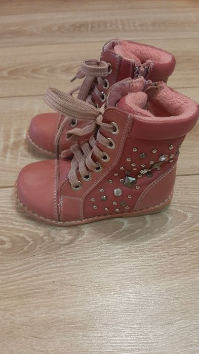 Ботинки фирмы Шалунишка ортопед