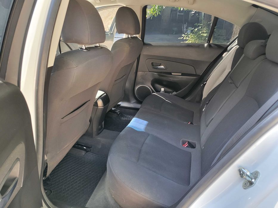 Chevrolet Cruze 2012