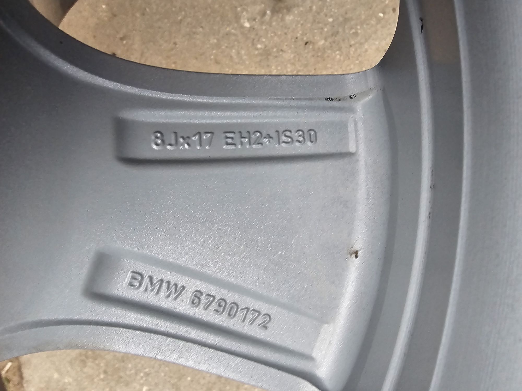 Felgi Aluminiowe BMW F30-F31 R17 5x120 ET38-8J
