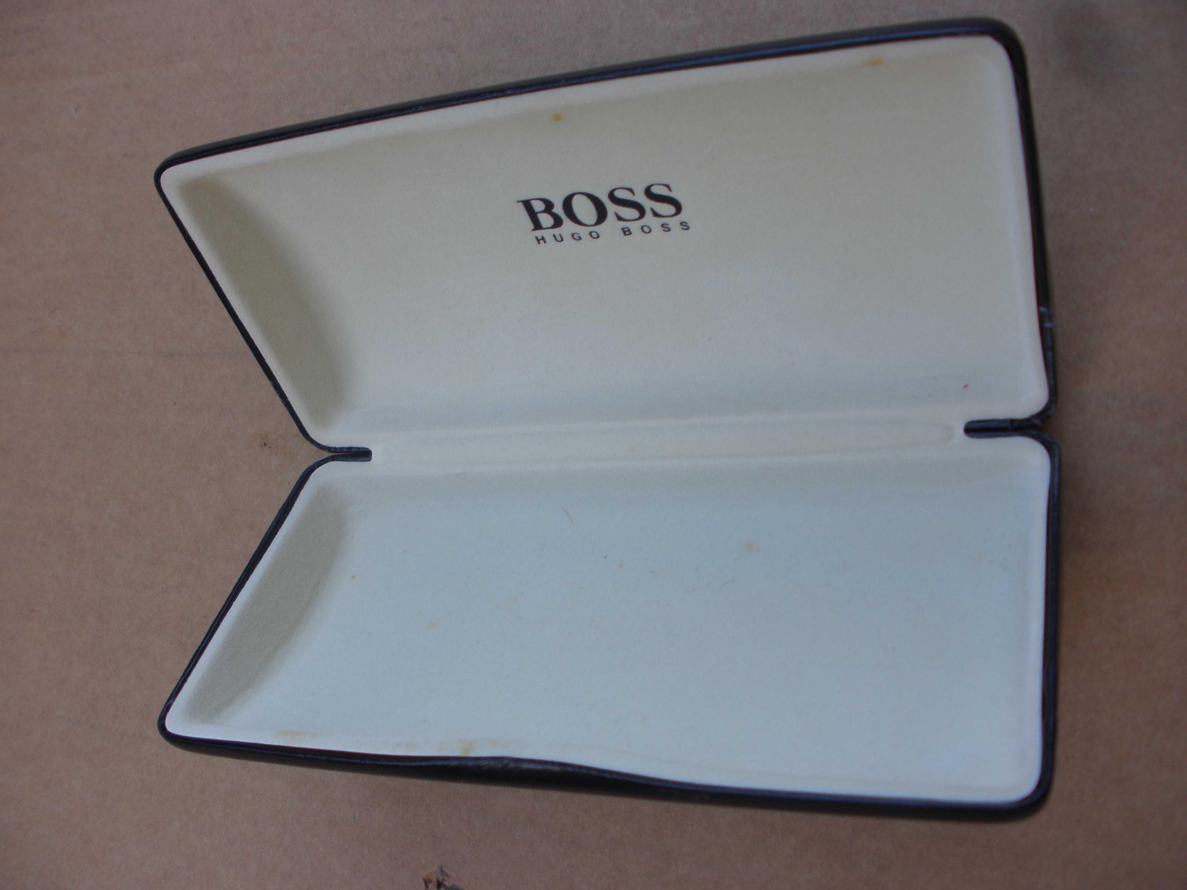 Caixa para óculos Hugo Boss + Oferta