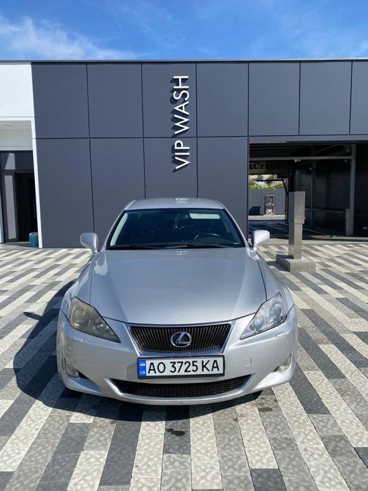 Lexus is220 Не на  ходу