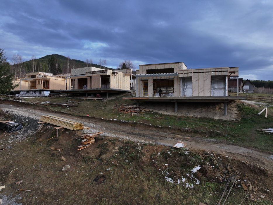 Продається котедж площею 128 м². Село Микуличин