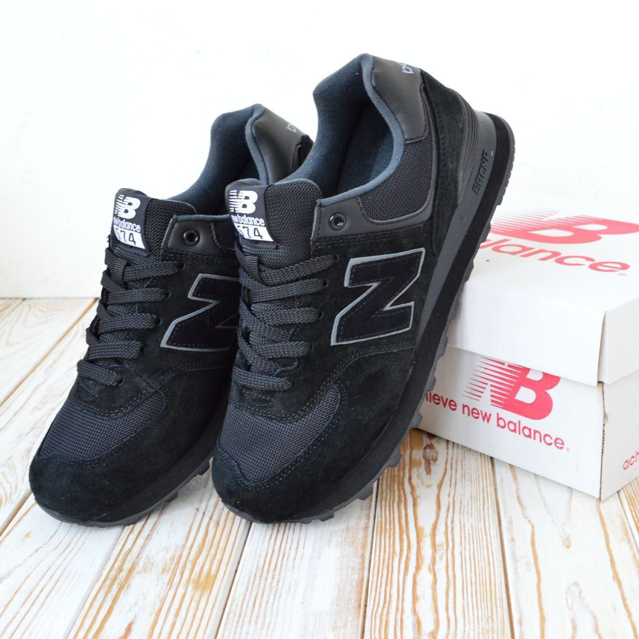 Жіночі кросівки New Balance 574 Black