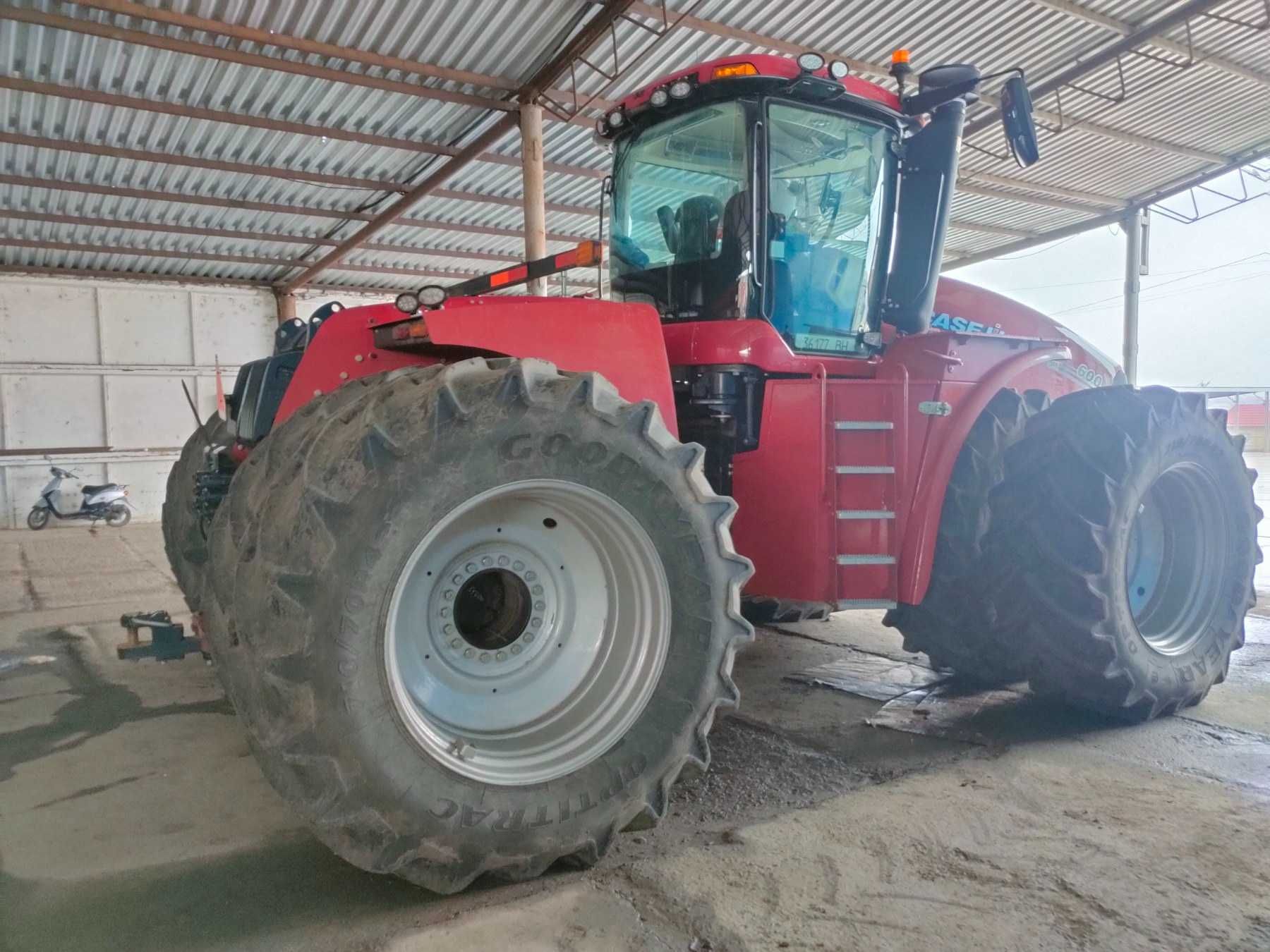 CASE IH STEIGER 600 Трактор колісний