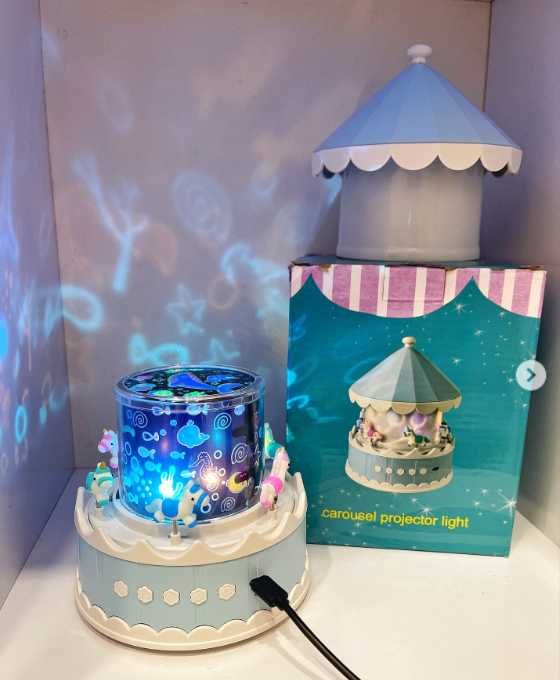 Проектор нічник USB + Пульт 21 слайд світильник зі змінними картинками