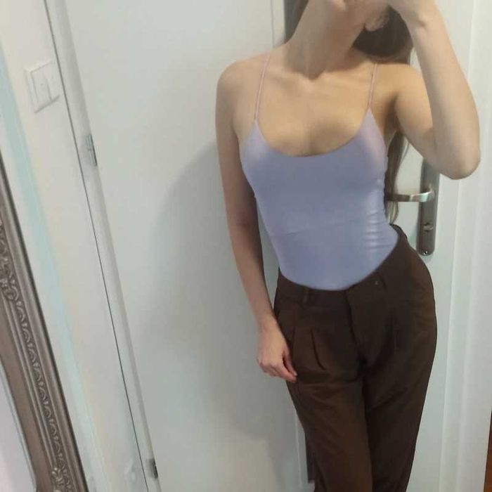 Pastelowe fioletowe gładkie body zara, body na ramiączkach