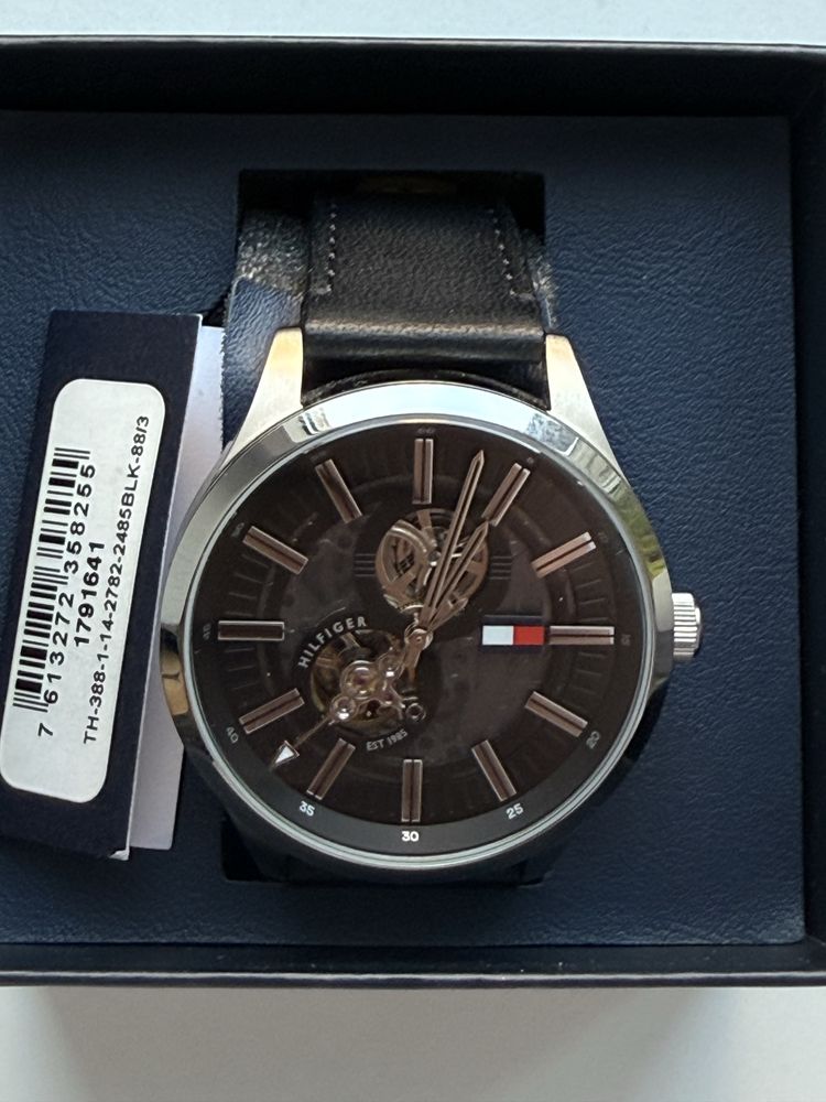 Nowy, Zegarek automat Tommy Hilfiger „Spencer”-nigdy nieużywany !