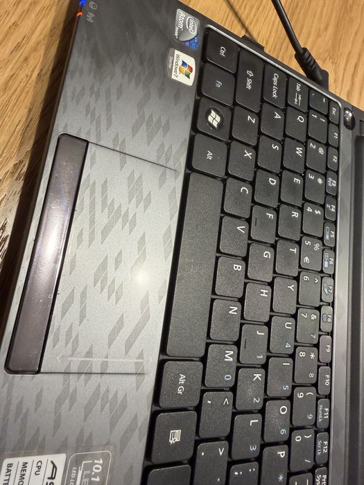Laptop 10 cali Acer Aspire one D260 win7