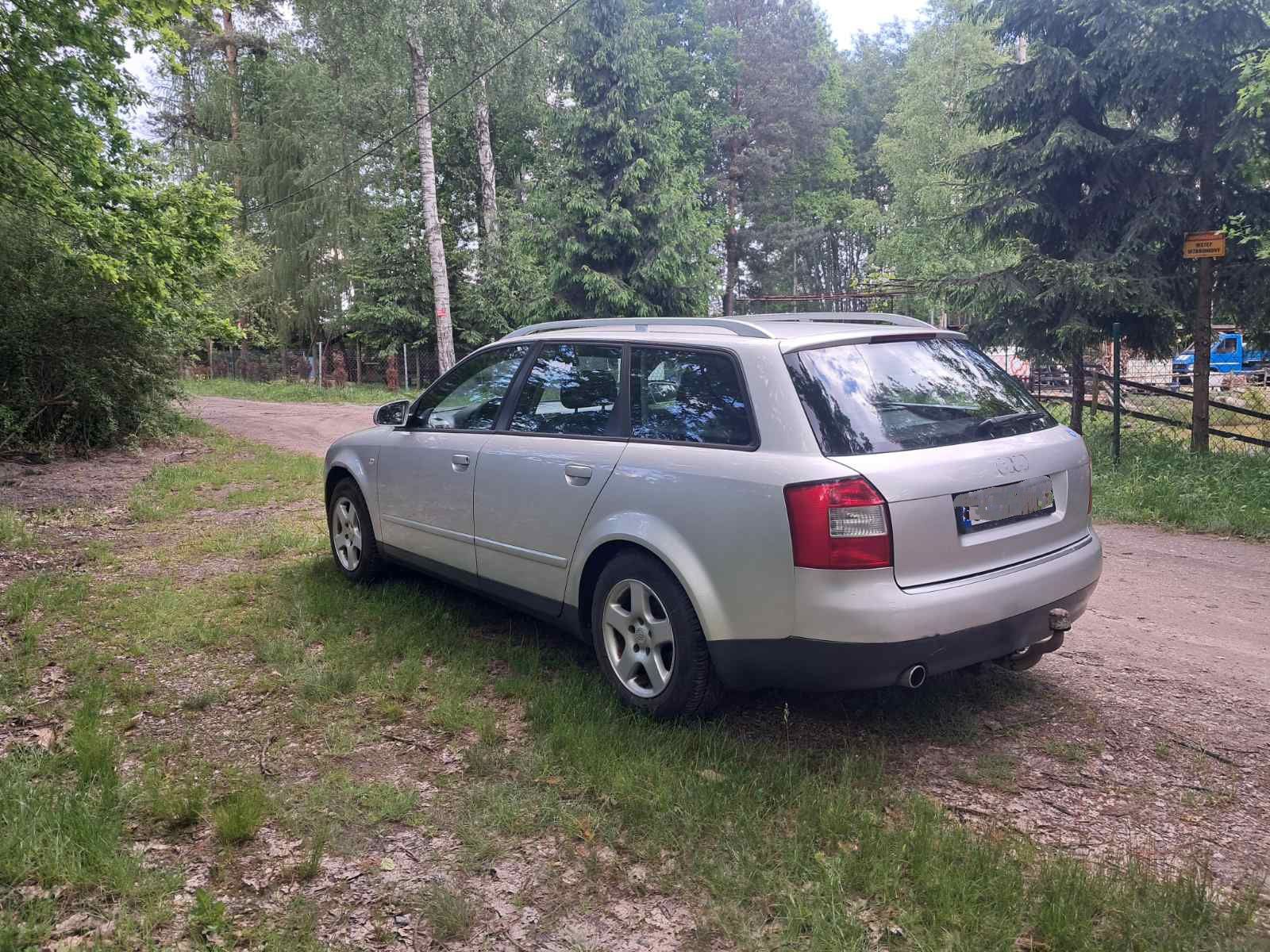 Audi A4 z gazem, 5 drzwi- ekonomiczne i pojemne