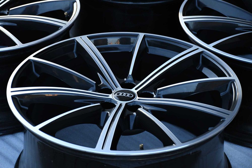 Felgi aluminiowe Audi 21 Q7 SQ7 4M0 A7 A8 Rs6 Rs7 Audi Sport
