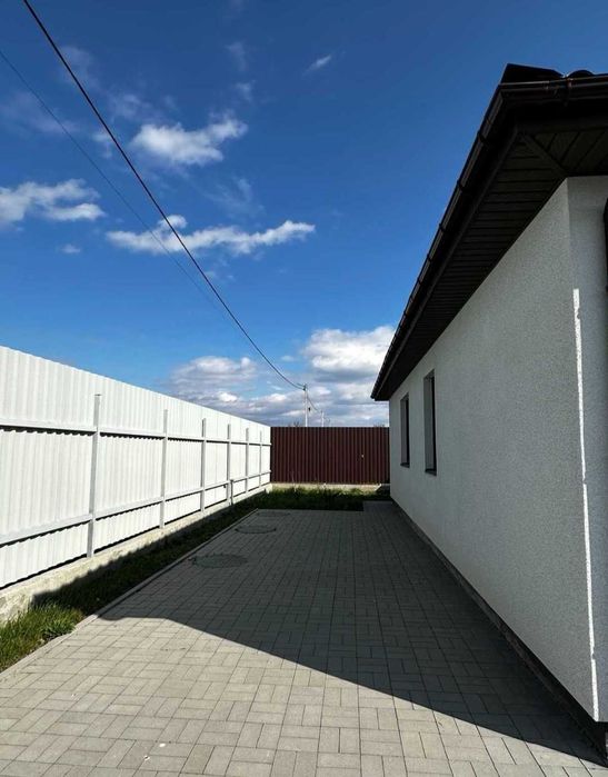 Продам затишний одноповерховий будинок з ремонтом у Ворзелі.