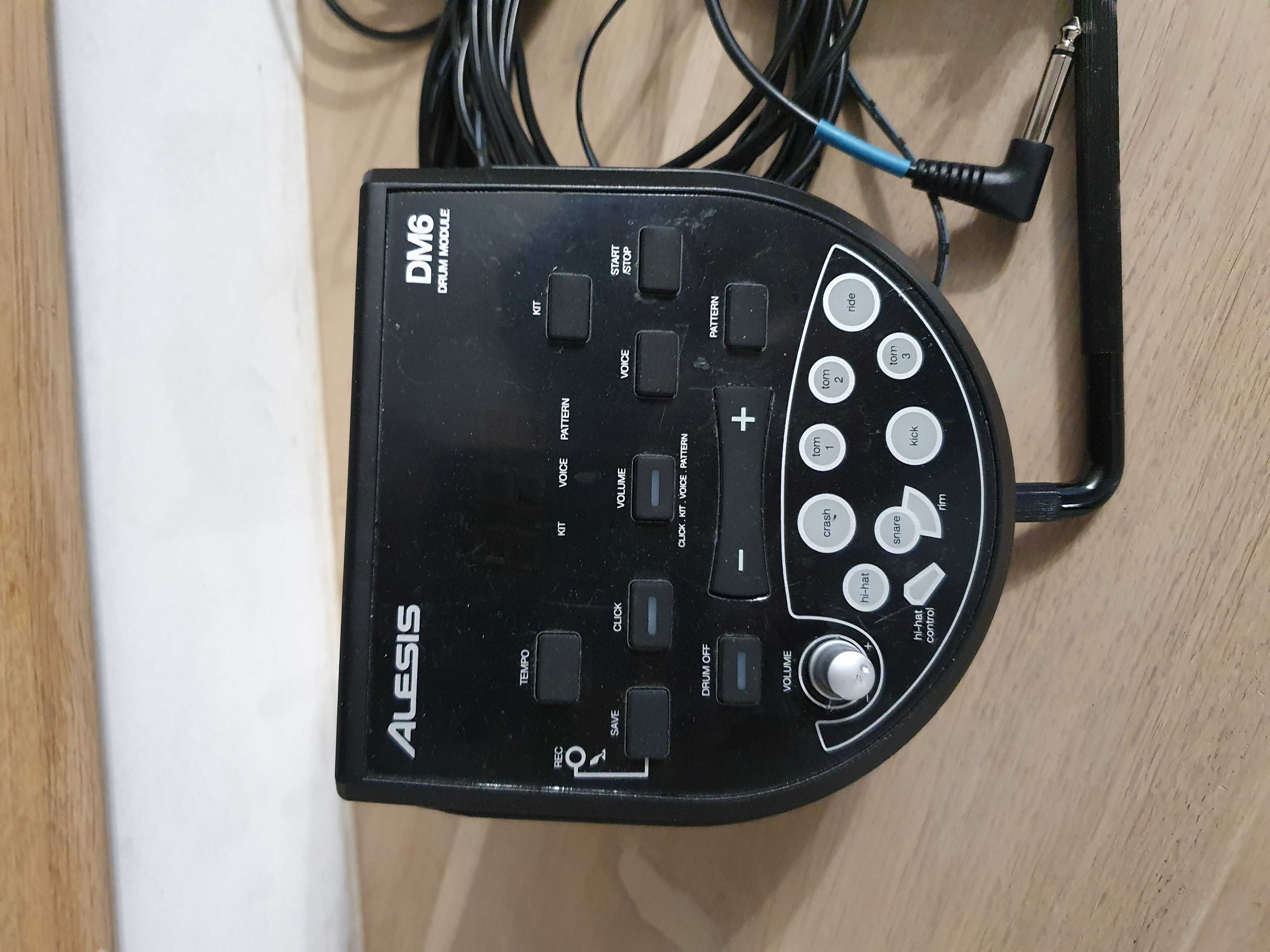 Alesis dm 6 moduł i okablowanie