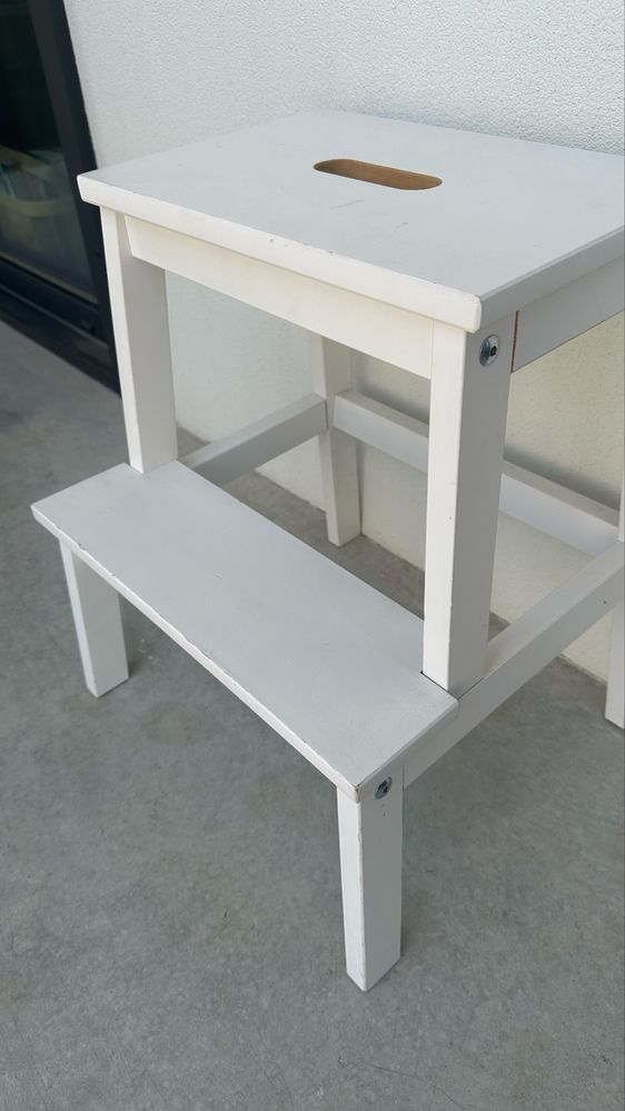 Escadote Ikea Branco