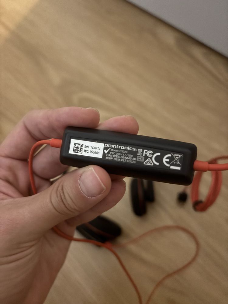 Headphone plantronics USB