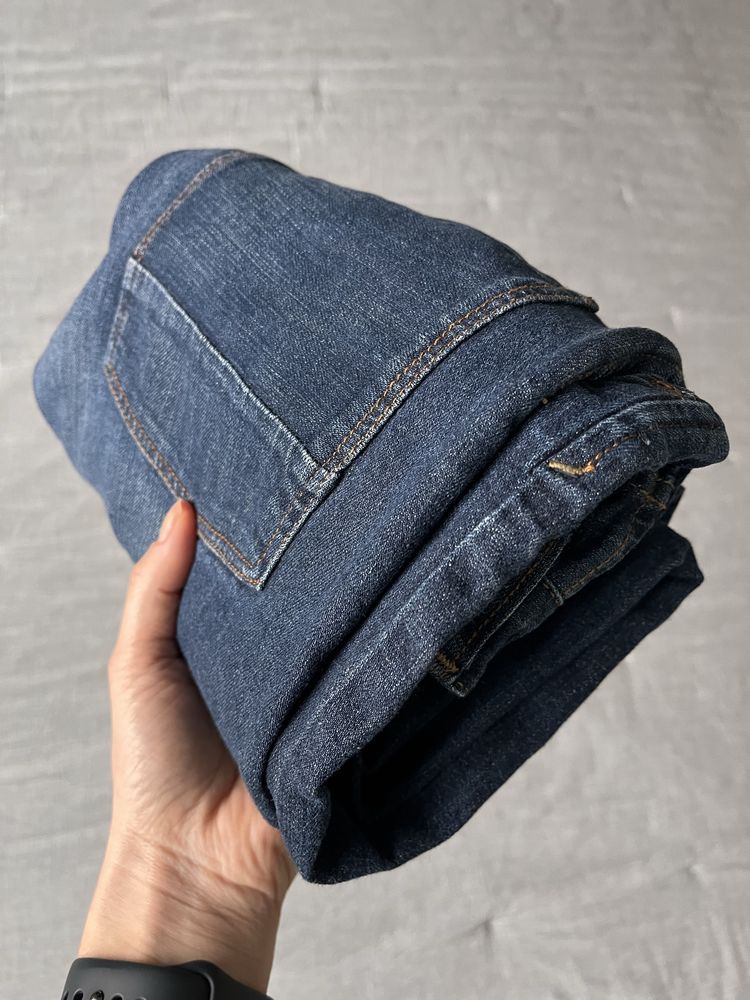 Wygodne jeansy H&M r.146 dla chłopca, stan bdb