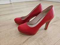 Szpilki louboutins czerwony