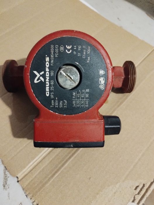 Pompa co Grundfos UPS