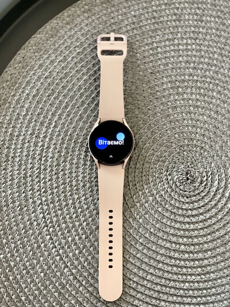 Смарт-годинник Samsung Galaxy Watch 4 40mm Gold