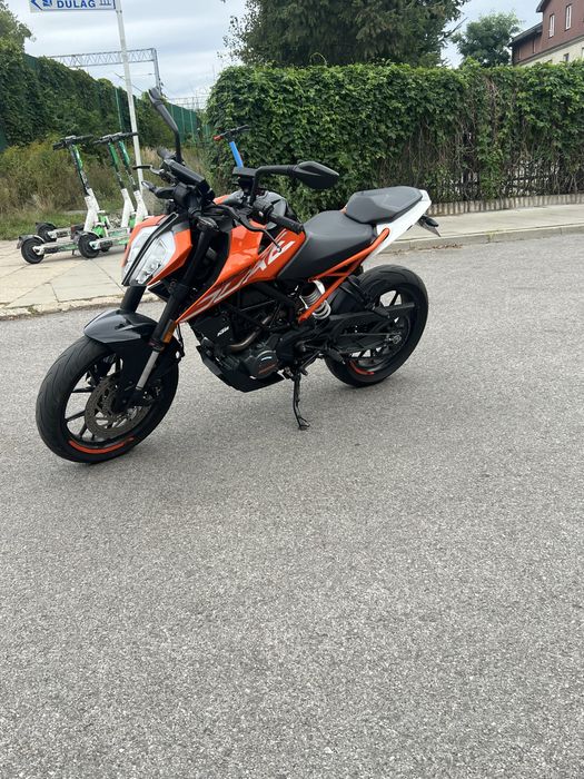 Ktm Duke 125. 2017r