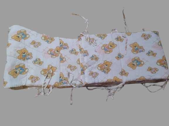 Захист-бортик для дитячого ліжка