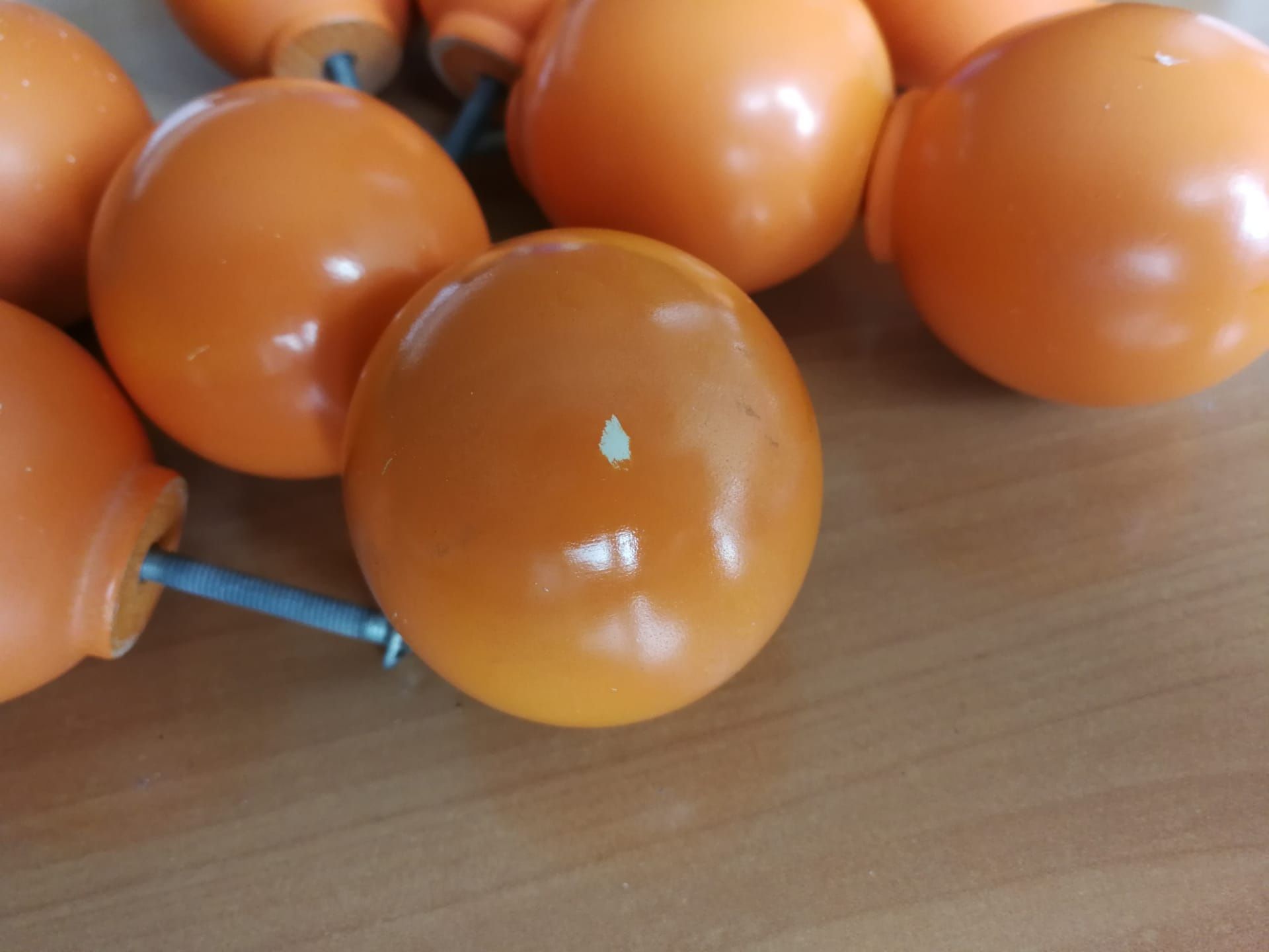 Puxadores laranja