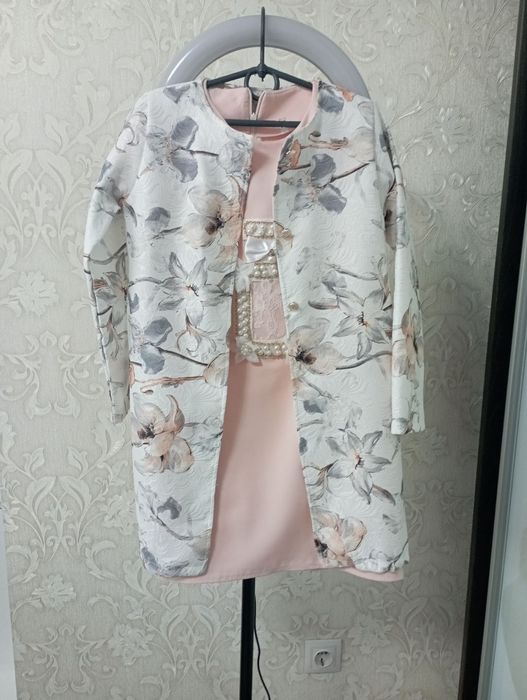 Плаття і кардиган