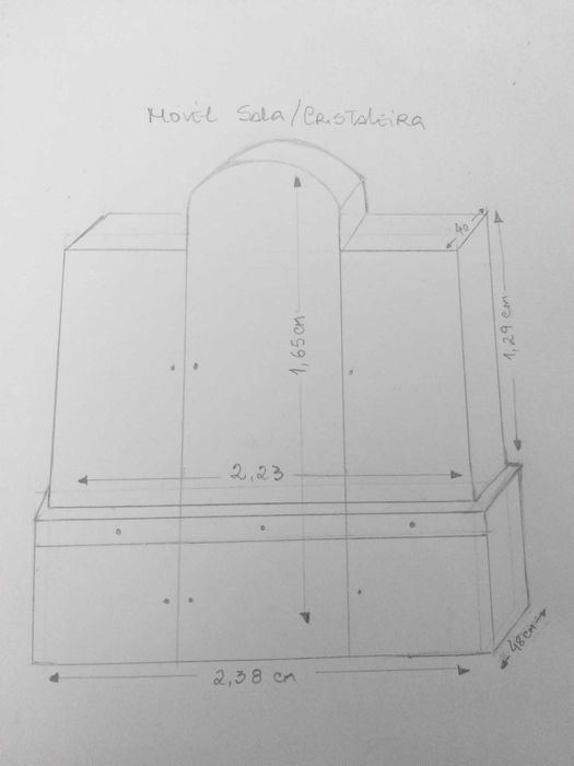 Móvel de Sala / Cristaleira clássica em madeira maciça