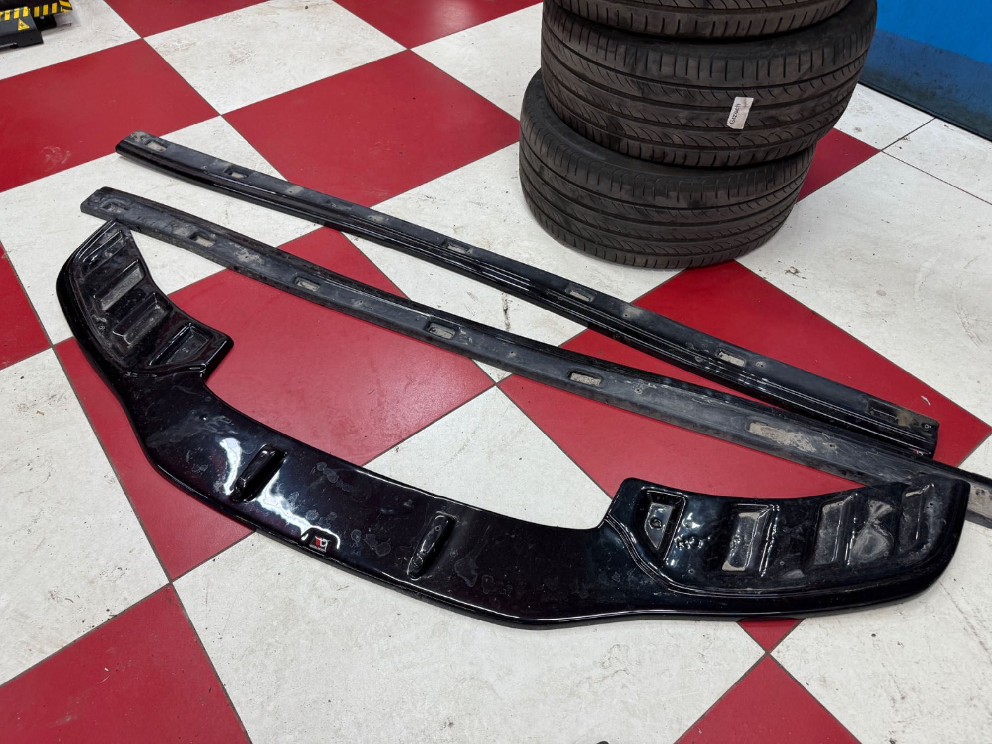 Maxton Spliter Honda Civic FN 2 Type S Type R Przód oraz boki