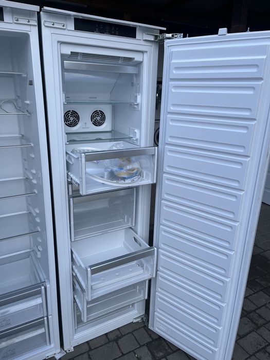 Комплект Холодильник з Морозильна камера Bauknecht TY3245