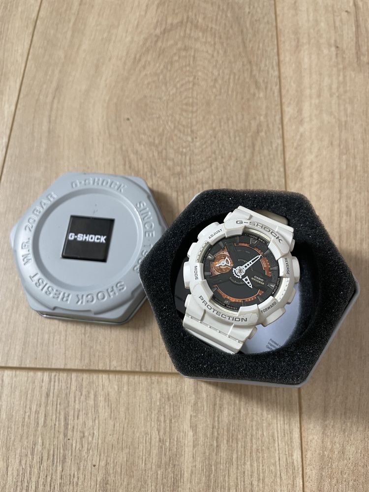 G-shock GMA-S110CW Casio zegarek biały