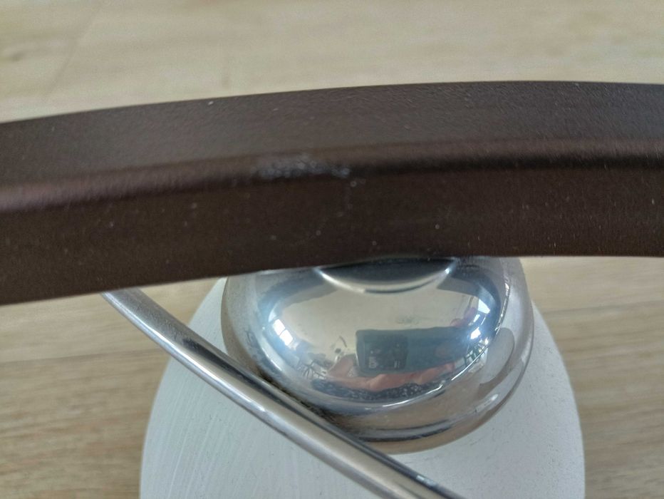 Lampa wisząca ciemna z białymi kloszami