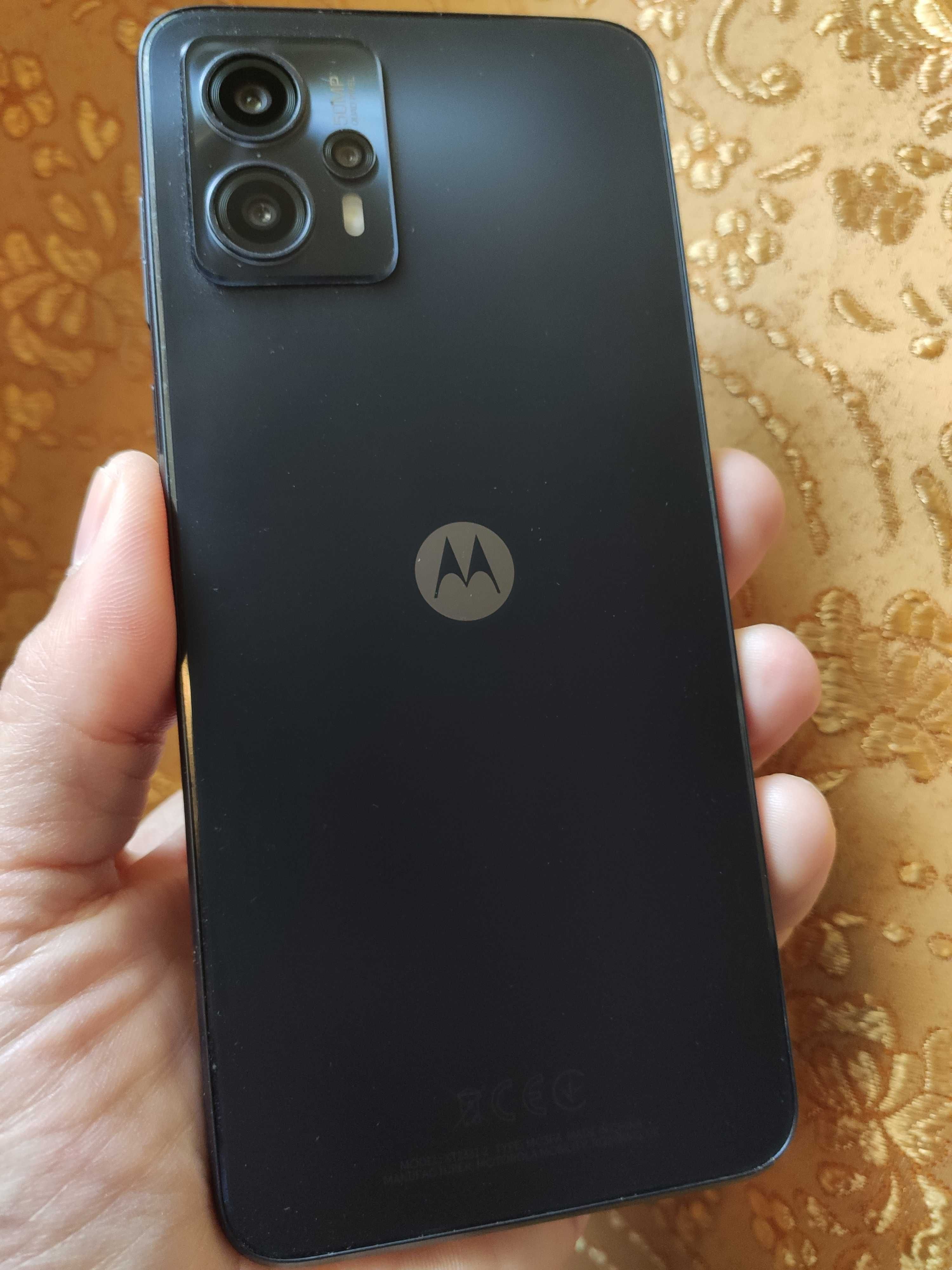 Motorola G13 128Gb NFC (Android 13, Heiio G85) в отличном состоянии.