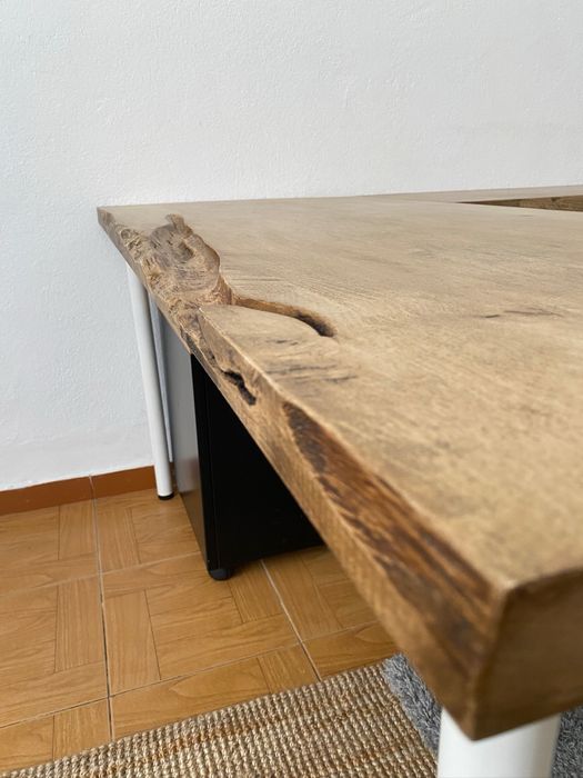 Secretária / Mesa de Escritório em Madeira Maciça – Personalizada