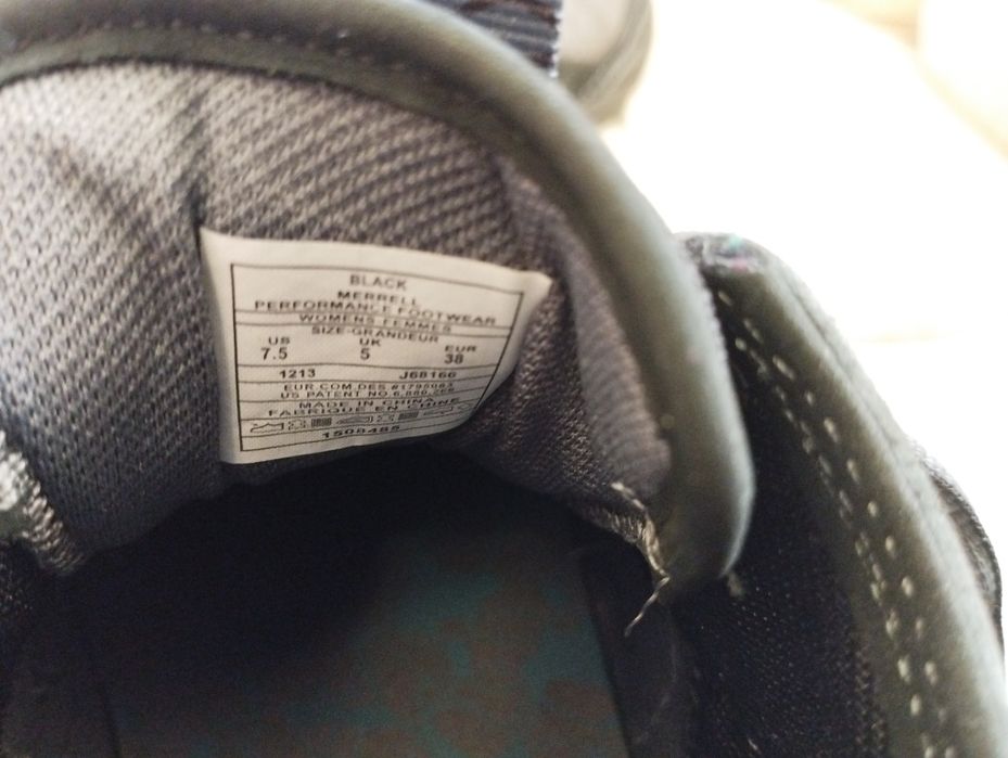 Кросівки Merrell. Розмір: 38.