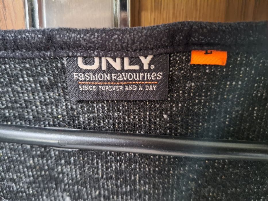 Zestaw ubrań damskich