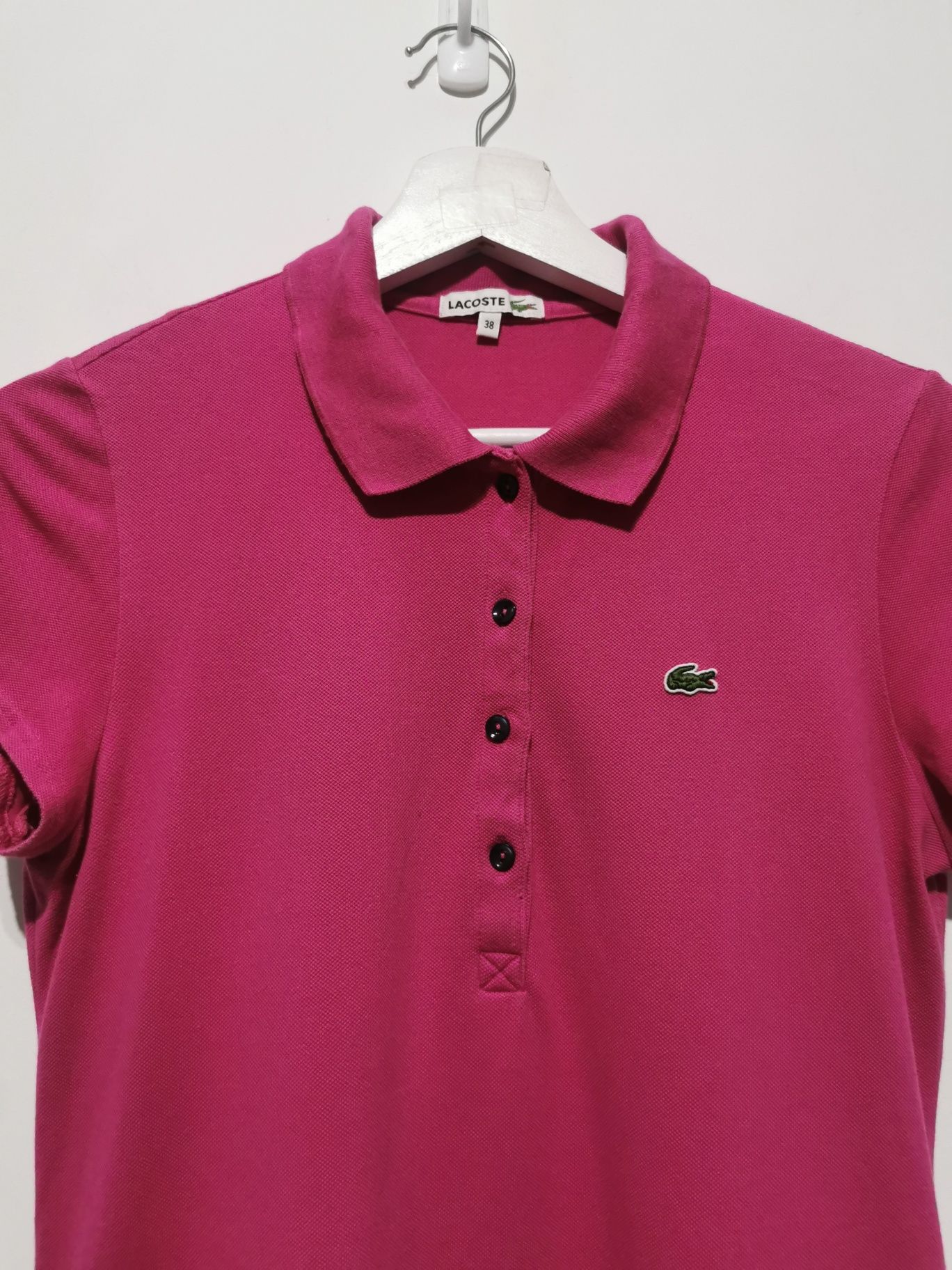 Lacoste sukienka sportowa damska krótki rękaw logowana M