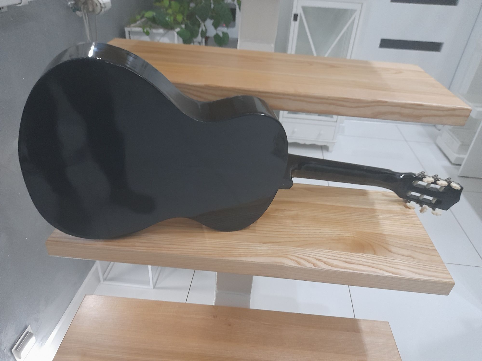 Gitara klasyczna castelo g1 rozmiar 3/4 czarny połysk z wzorkiem
